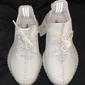 SOLD Yeezy 350 Boost V2